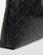 Calvin Klein Чанта Emblem Aop Puffer Lg Shoulder Bag Black