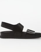 Clarks Обувки Torford Strap Black Leather