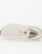 Clarks Сникърси Pace White