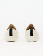 Comme des Garçons PLAY Сникърси Converse x Chuck 70 OX Milk/ Black/ Red