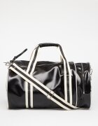 FRED PERRY Classic Barrel Bag Black/ Ecru