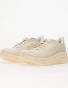 HOKA® Сникърси W Clifton 11 Alabaster/ Oat Milk