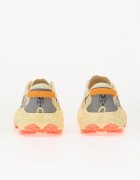 HOKA® Сникърси W Speedgoat 7 Vintage Yellow/ Neon Flame