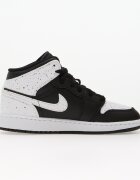Jordan Air 1 Mid Kids Black/ White-Black