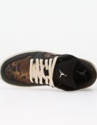 Jordan Сникърси Air 1 Low SE Black/ Chalk-Velvet Brown