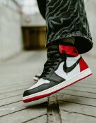 Jordan Сникърси Air 1 Retro High OG "Black Toe" White/ Black-Varsity Red-Sail