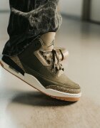 Jordan Сникърси Air 3 Retro Medium Olive/ Sequoia-Neutral Olive-Sail