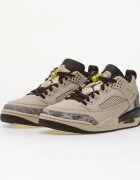 Jordan Сникърси Spizike Low Cream II/ Velvet Brown-Bright Citron