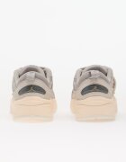 Jordan Сникърси Trunner O/S Lt Iron Ore/ Legend Md Brown-Smoke Grey