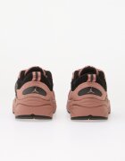 Jordan Сникърси Trunner O/S Rust Pink/ Black