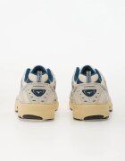Mizuno Сникърси Mxr (U) Pristine/ Sailor Blue/ Silver Bi