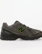 New Balance Обувки 740 Kids Black Metallic/ Alkaline Green