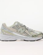 New Balance Сникърси 740 Moonbeam/ Light Silver Metallic