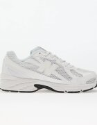 New Balance Сникърси 740 White