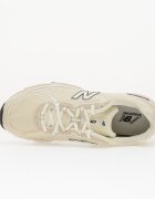 New Balance Сникърси 740N Shipyard/ Angora