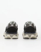 New Balance Сникърси 9060 Black/ Tornado