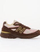 New Balance Сникърси 990v4 Pumpernickel/ Pink Chalk/ Alabaster
