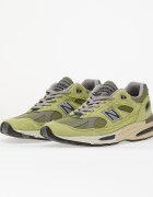 New Balance Сникърси 991 Made in UK Green Banana/ Moss/ Moon Mist