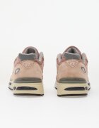 New Balance Сникърси 991 Made in UK Pink