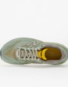 New Balance Сникърси Fuelcell Rebel v5 Td5 Garter Snake/ Mosaic Green/ Ginger Lemon