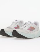 New Balance Сникърси FuelCell Rebel v5 White/ Pink Heat/ Glint Blue