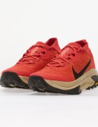 Nike Сникърси ACG Zegama Trail Lt Crimson/ Black-Lt Orewood Brn-Black