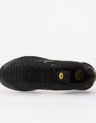 Nike Сникърси Air Max Plus TN VII Black/ Illusion Green-Dk Smoke Grey
