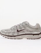 Nike Сникърси P-6000 Vast Grey/ Burgundy Crush-Metallic Silver