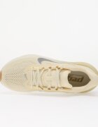 Nike Сникърси Pegasus 42 Coconut Milk/ Metallic Silver-Lt Khaki