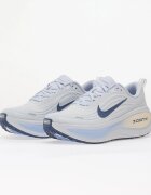 Nike Сникърси Vomero Plus White/ Mystic Navy-Aluminum-Football Grey