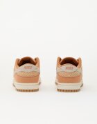 Nike Сникърси W Dunk Low Nn Se Amber Brown/ Pale Ivory-White Onyx