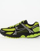 Nike Сникърси Zoom Vomero 5 Black/ Cyber-Mtlc Platinum-Bright Cactus