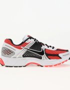 Nike Сникърси Zoom Vomero 5 Se Bright Crimson/ Black-Glacier Ice