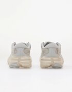 On Cloudsoma Alt Glacier/ Pearl
