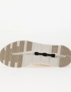 On W Cloud 6 Pearl/ White