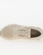 On W Cloud 6 Pearl/ White