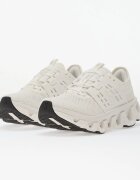 On W Cloudswift Amp White/ White