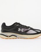 Under Armour Сникърси HOVR Apparition RTRFTR TC Black/ Winter White/ Metallic Silver