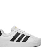 adidas Сникърси CEO-CWBEO-STREETTALK JP8282