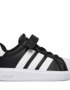 adidas Сникърси Streettalk JQ8605