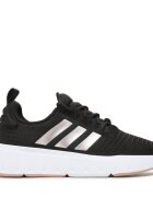 adidas Сникърси Swift Run IG0560