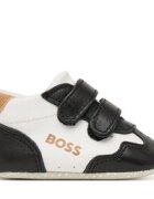 BOSS Сникърси J53243