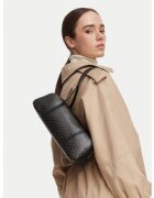 Calvin Klein Дамска чанта Emblem Aop Bauletto LV04F3585G