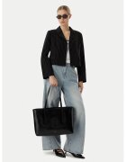 Calvin Klein Дамска чанта Foil Logo Glossy LV04F3537G