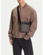 Calvin Klein Мъжка чантичка Contrast Reporter LV04D3175G