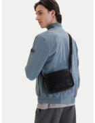 Calvin Klein Мъжка чантичка Webbing Strap Camera Bag LV04D3129G