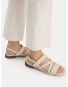 Clarks Сандали Ariany Strap 26186578