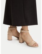 Clarks Сандали Ezoria Mae 26181299