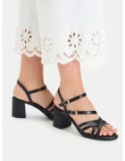 Clarks Сандали Ezoria Strap 26185893