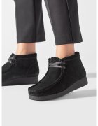 Clarks Зимни обувки WallabeeEvoBt 261747434